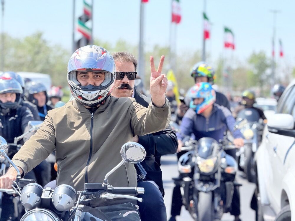 برگزاری همایش بزرگ موتورسواری تهران با مشارکت چشمگیر موتورسواران