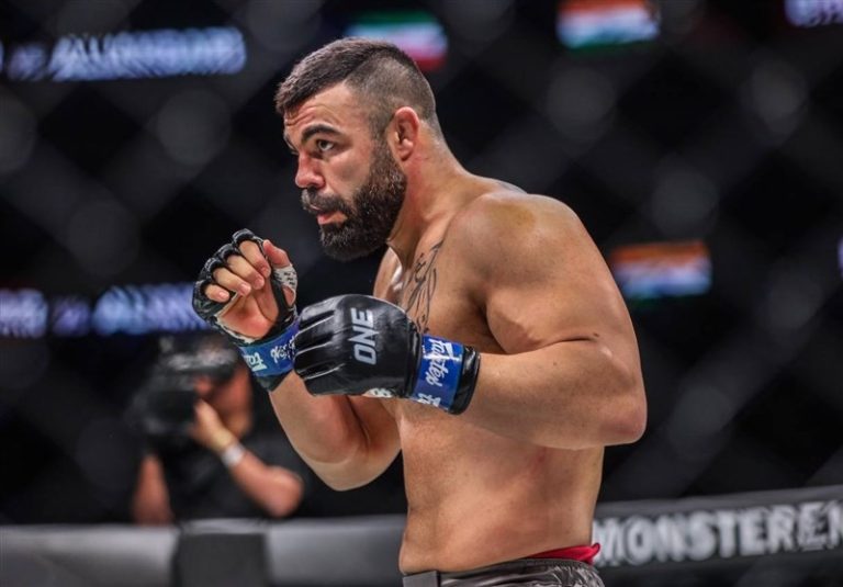 امیر علی اکبری MMA,