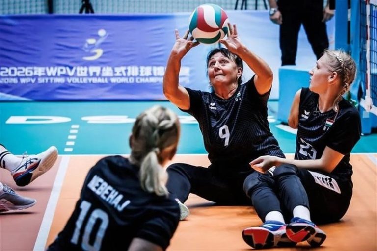 اِوا سابونه سیپوش؛ رکورد تاریخی در قهرمانی جهان والیبال نشسته