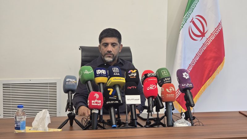 دبیر و دانشگاه آزاد برای توسعه کشتی ایران تفاهم‌نامه جدید امضا کردند