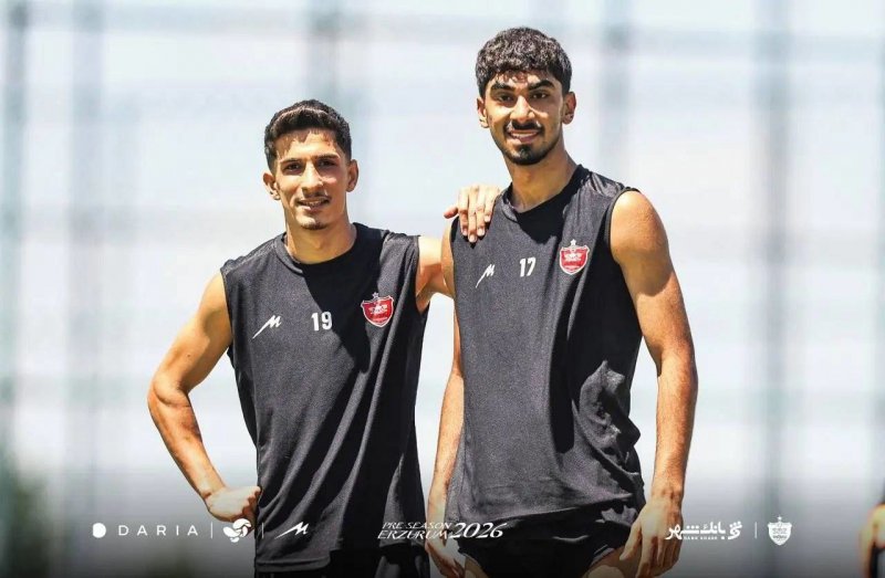 پوریا شهرآبادی همزمان در فهرست بزرگسالان و امید پرسپولیس قرار گرفت