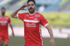کمال کامیابی‌نیا با پوستر ویژه پرسپولیس بدرقه شد؛ «جنگجوی همیشگی»