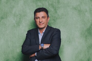 فدراسیون فوتبال در آستانه تمدید قرارداد قلعهنویی