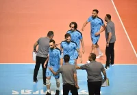عادل غلامی در اولین آزمون مربیگری غافلگیر شد؛ شکست چادرملو برابر رازین پلیمر